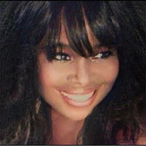 Meet your Posher, Carolyn